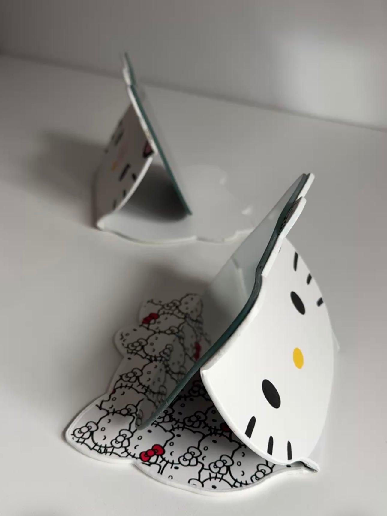 Hello Kitty Folding Portable Makeup Mirror