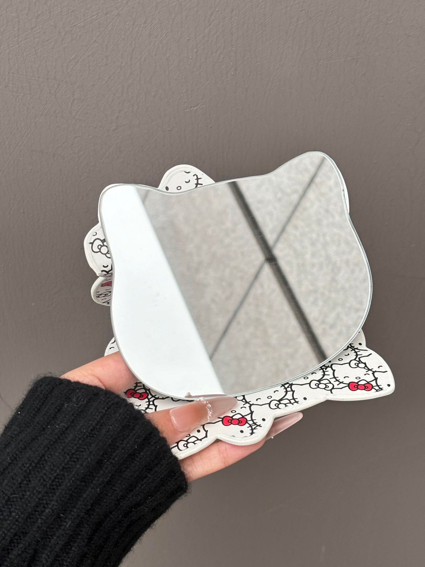 Hello Kitty Folding Portable Makeup Mirror