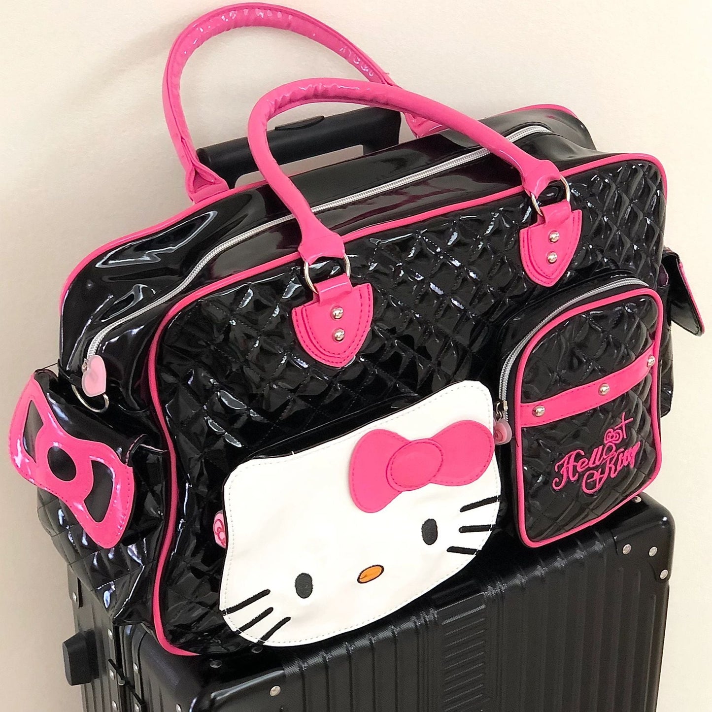 Hello Kitty Large Capacity Purse & Gym Bag