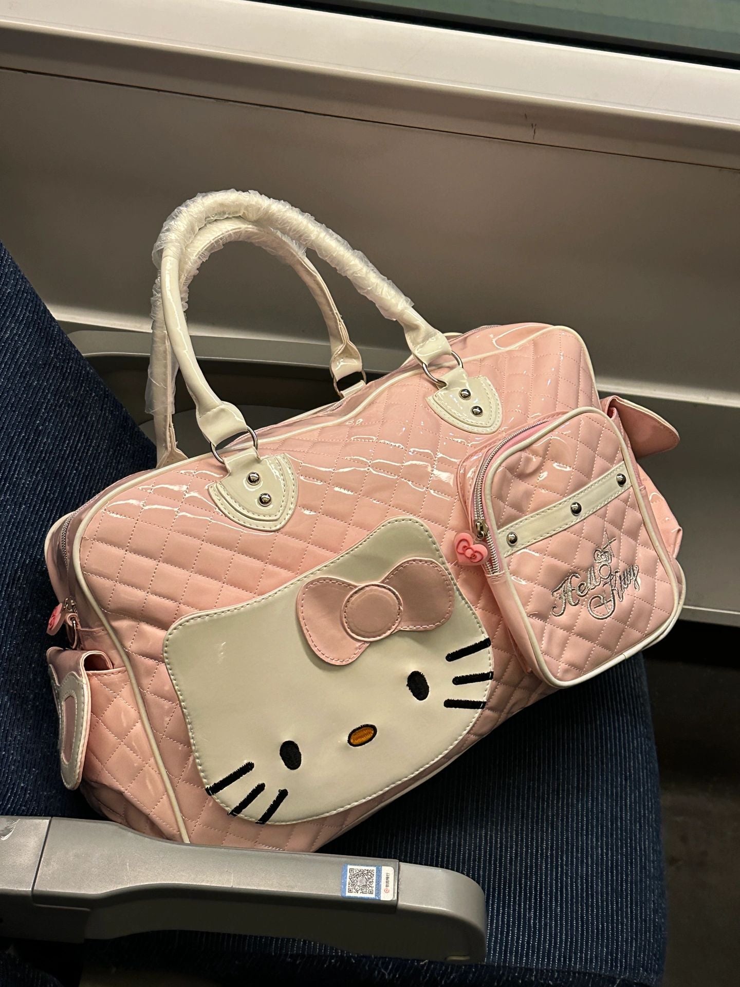 Hello Kitty Large Capacity Purse & Gym Bag